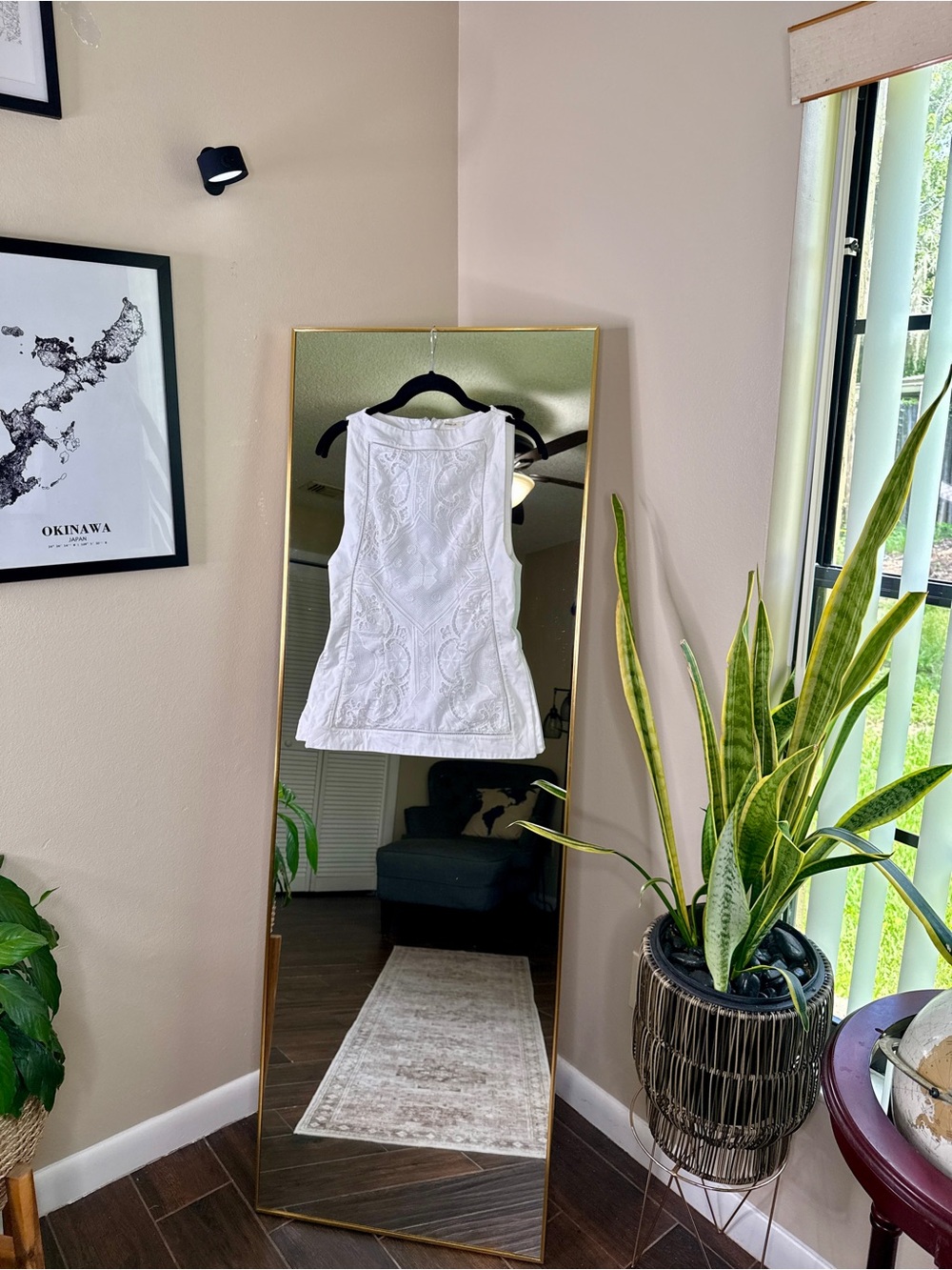 House of CB VALENCIA White Cotton Placement Lace Broderie Anglais Boat Neck Top - Picture 10 of 14